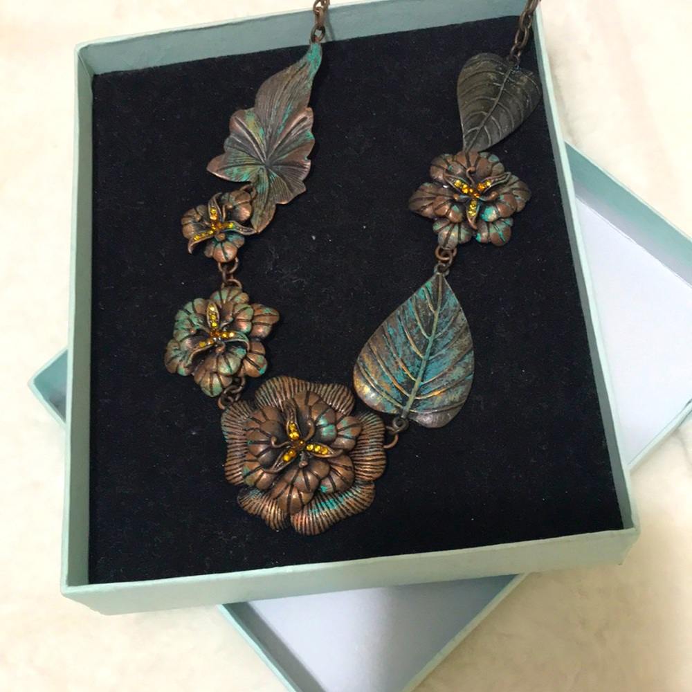 Beautiful statement necklace